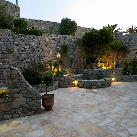 Navy Blue * Ornos (Mykonos)