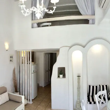 Navy Blue Apartman